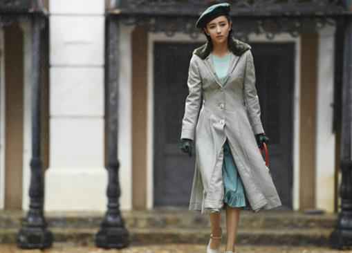 佟丽娅《爱国者》演绎机智特工 多重身份任意切换