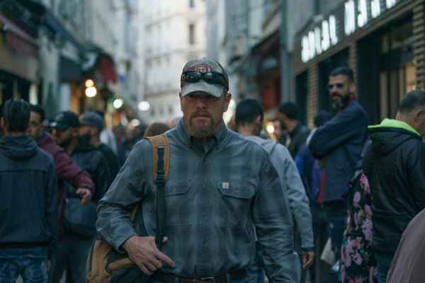 漫威《黑寡妇》发布角色海报 马特达蒙新片曝剧照《绿衣骑士》曝海报