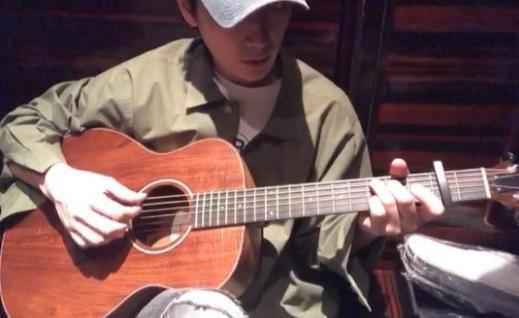 朱一龙粉丝破500万 录制弹唱视频献福利