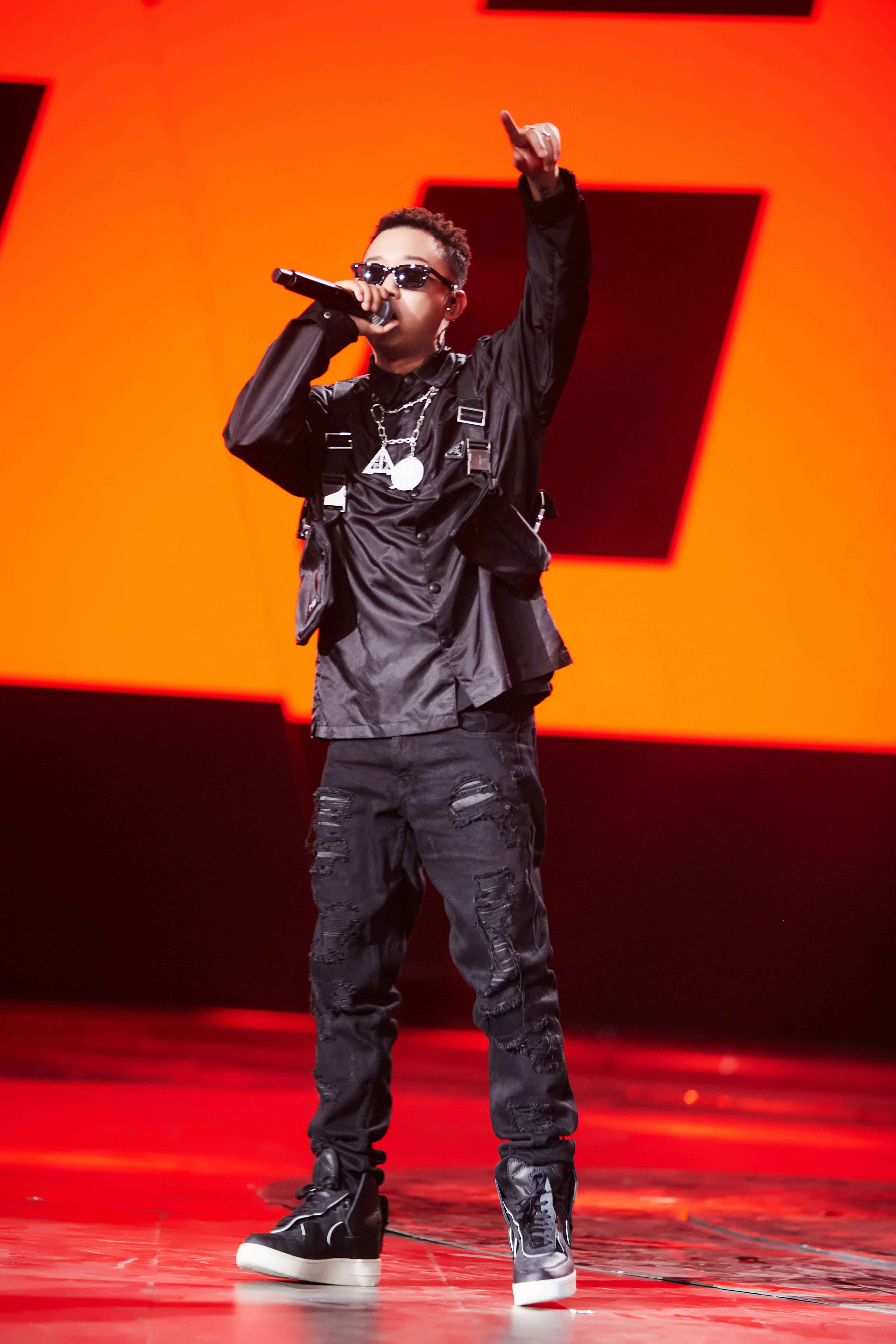 种梦音乐GAI周延逆流而上之路 一首《沧海一声笑》尽显音乐才华