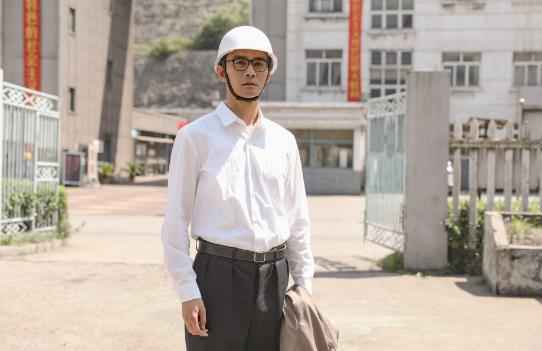 《大江大河》献礼改革开放 王凯诠释“线性”命运成时代缩影