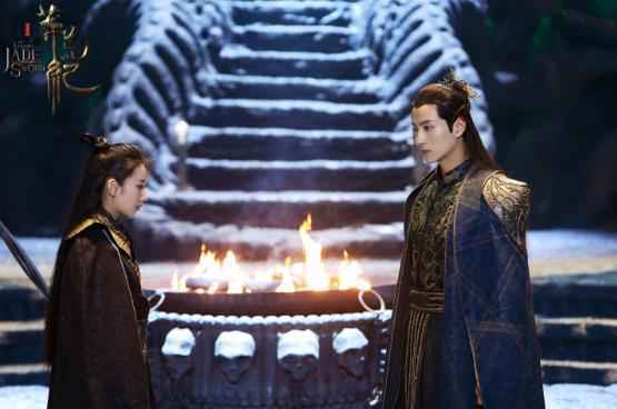 《莽荒纪》刘恺威解锁升级版剑阵 王鸥为情“换CP”选择张峻宁