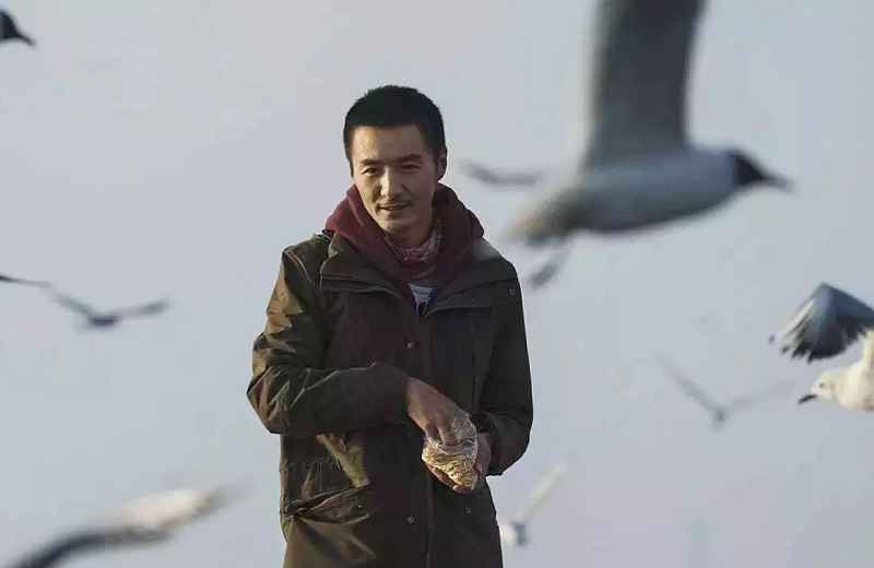 这档节目打破了朴树早睡早起的习惯，网友：这是又缺钱了吗？