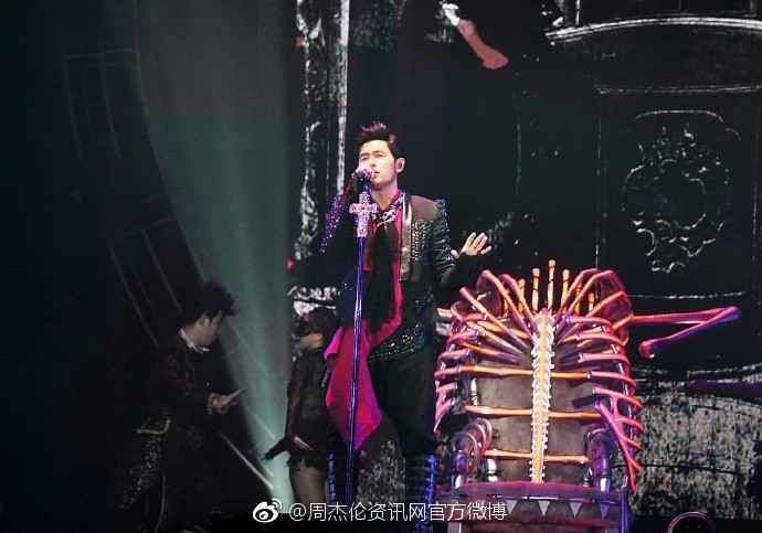 暖心了！周杰伦为72岁粉丝唱了首歌