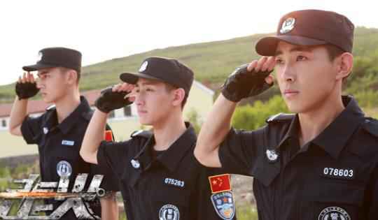 “小正大”缔造主流精品 爆款正剧《走火》今晚收官