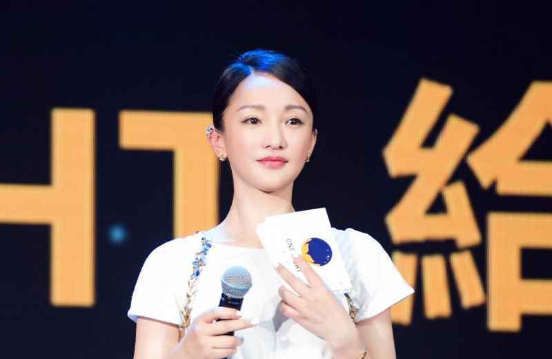 周迅做客蘑菇屋,张子枫难抑兴奋,为何不愿意端茶给周迅?