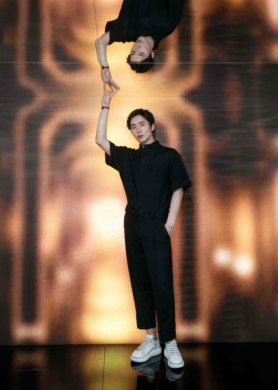 叶子宸受邀参加宝格丽意游未尽巡展 初遇罗马共赴魅力之约