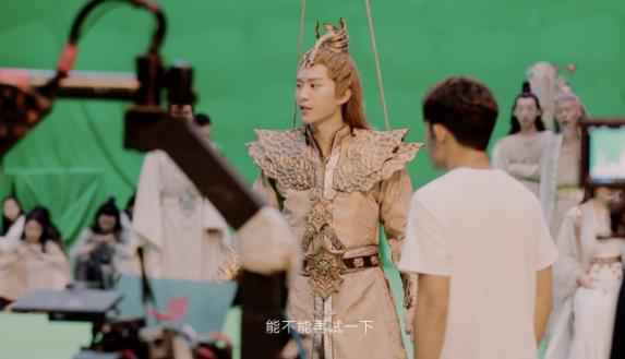 范丞丞“化妆歌单”曝光，抒情、RB、RAP多类型切换