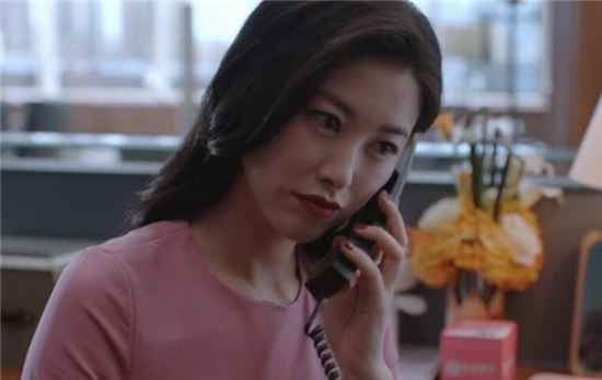 《精英律师》到底谁最后娶了栗娜?