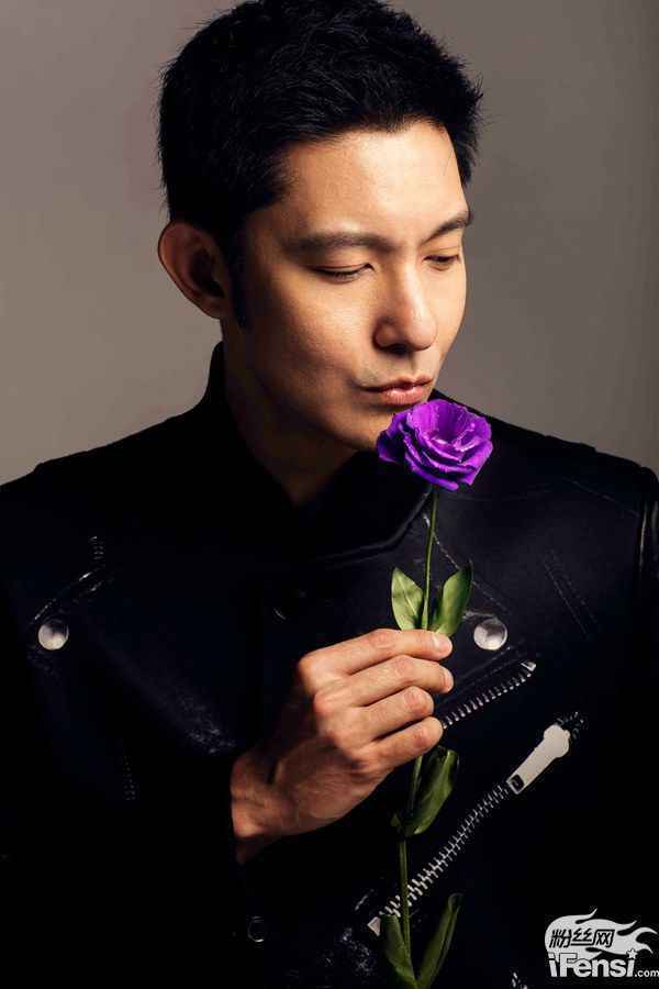 立威廉最新广告大片 演绎柔情玫瑰诱惑