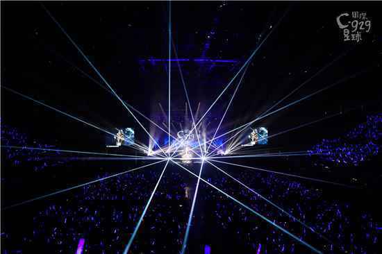 周深“C-929星球”巡回演唱会苏州站演唱了什么？