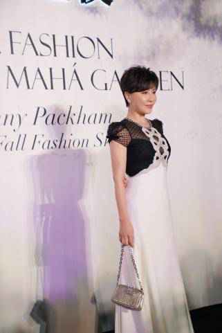 国际影后刘嘉玲、演员朱珠齐聚缦合·北京，缦园大秀星光熠熠