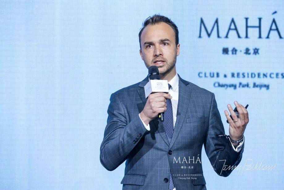 国际影后刘嘉玲、演员朱珠齐聚缦合·北京，缦园大秀星光熠熠