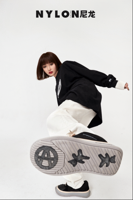 时尚摄影博主NicoleJu_与尼龙杂志合作拍摄，开麦吐潮一吐为快