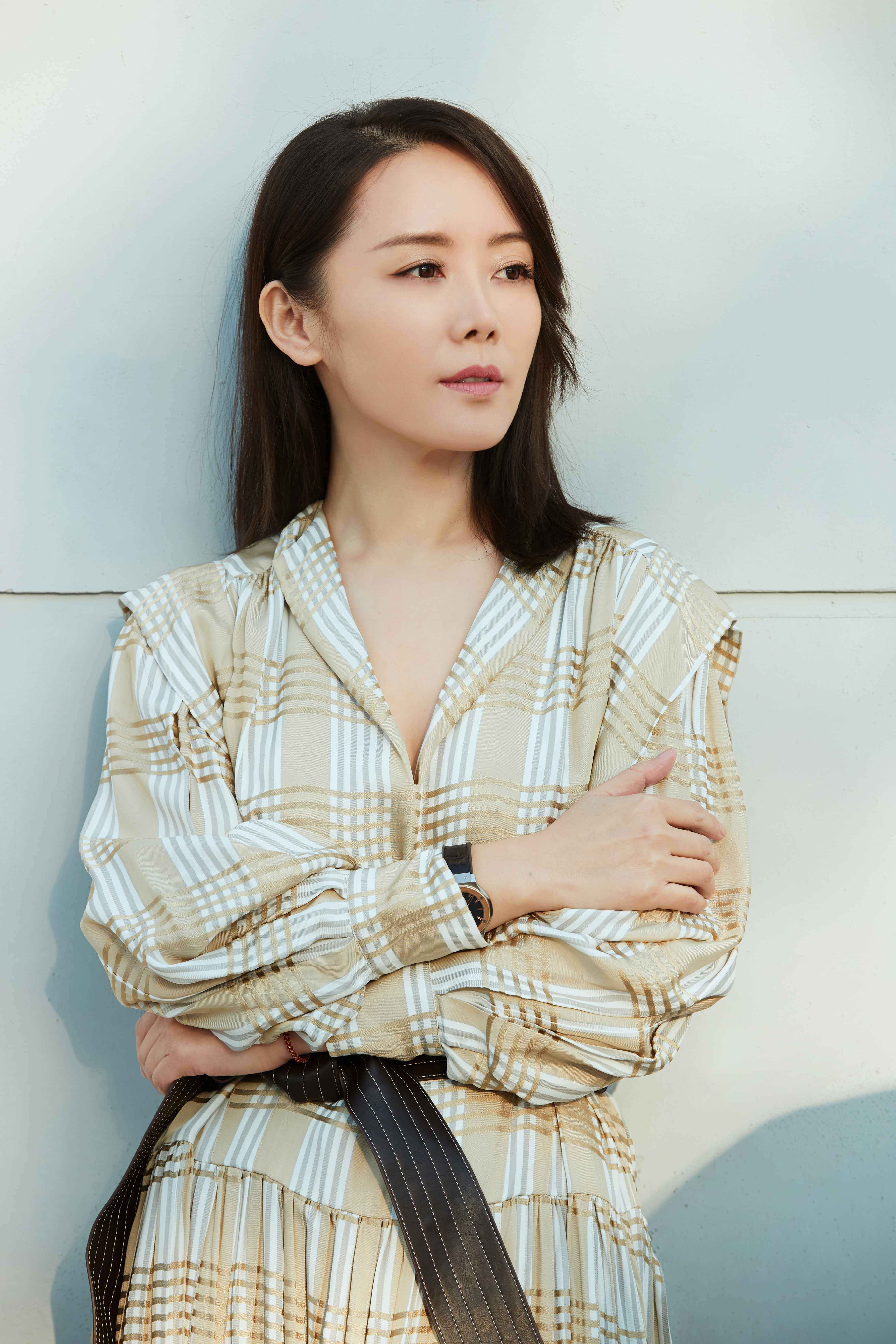 车永莉初夏清凉清爽满分 格纹连衣裙好穿又高级