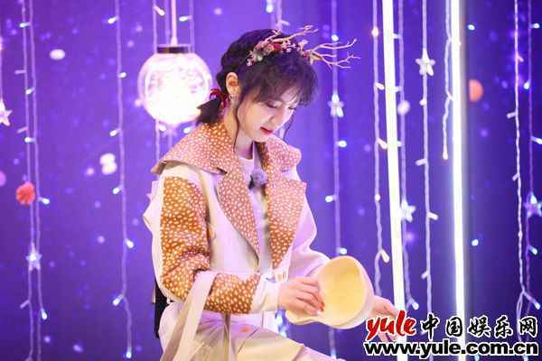 《奔跑吧9》收视五连冠！全员跑进“动物世界”，倡导低碳环保理念