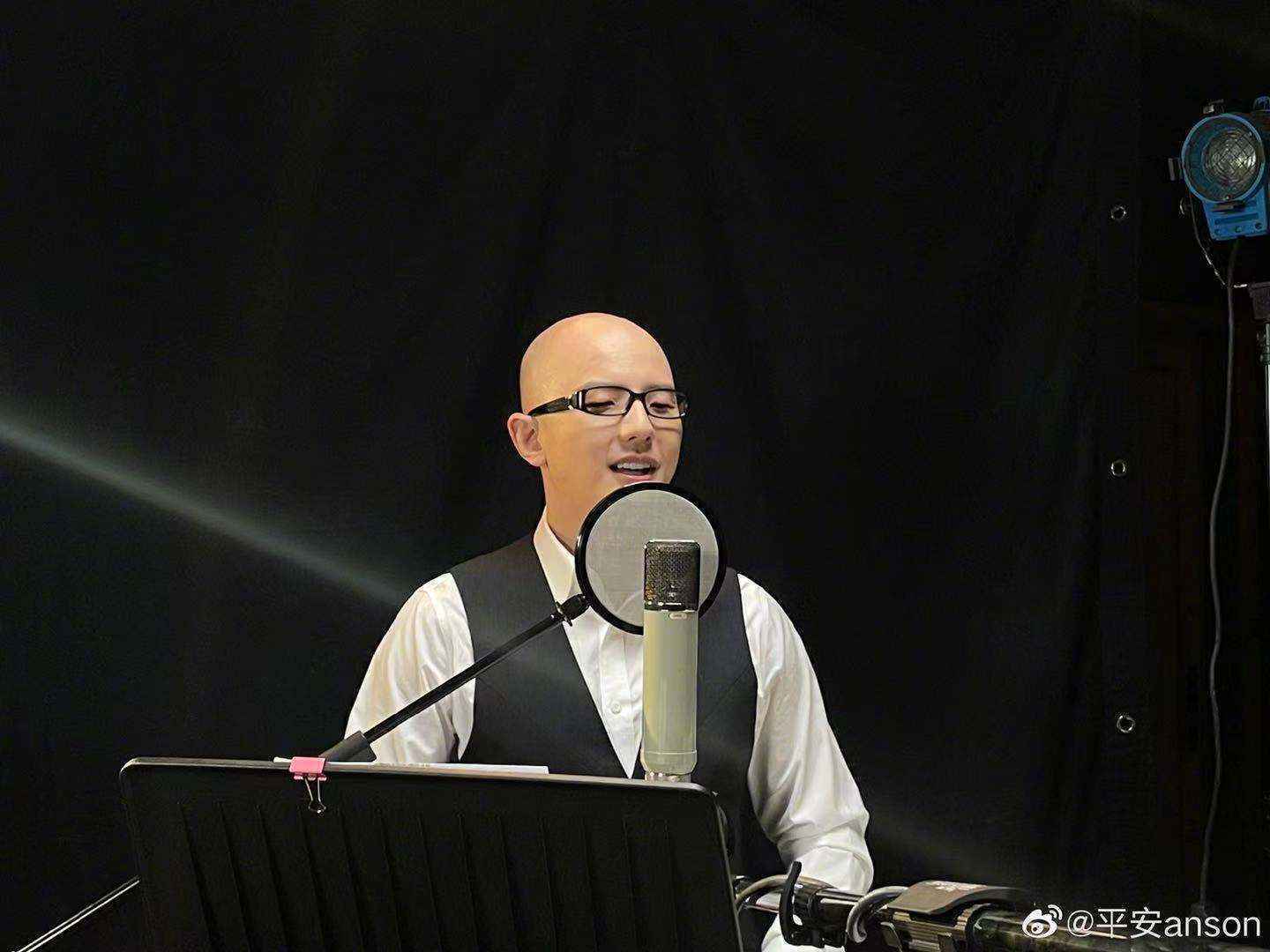 平安演唱电影《柳青》片尾曲《本色如一》 用歌声致敬红色年代的如诗理想