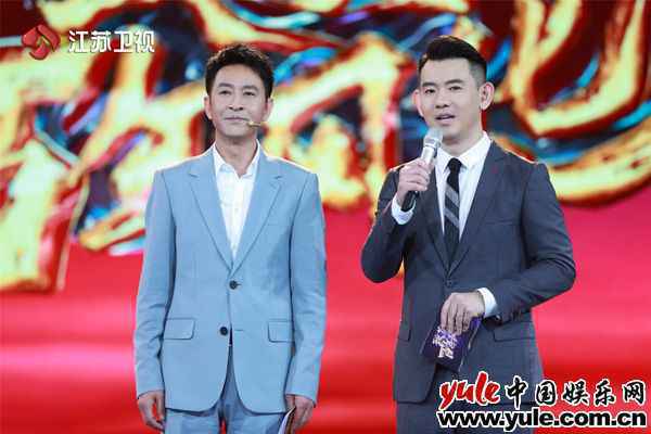 致敬“星空下的追梦人”!这期《致敬百年风华》让人肃然起敬