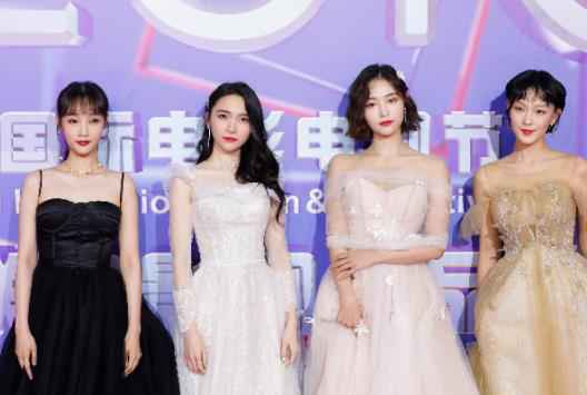 侦爱剧《平行迷途》海报首发 亮相互联网影视峰会