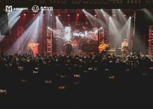 双倍快乐!会唱情歌的段子手,王靖雯2021全国巡演火热进行中