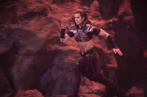 何龙龙《爵迹临界天下》热播 忠犬男友人设引热议