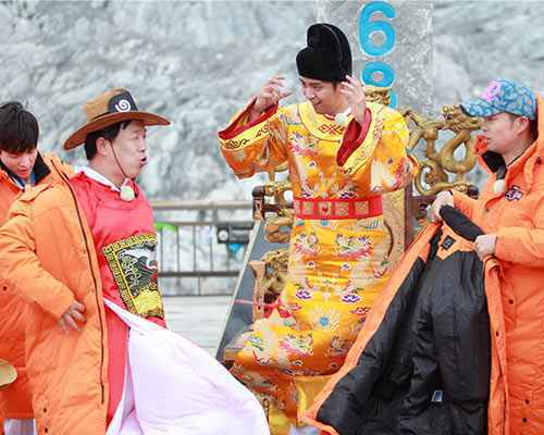 《极限挑战》罗志祥刁难黄磊 黄渤欲井边洗发