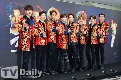 终於等到你！EXO将於下月底（11月）发行正规6辑回归韩国歌坛