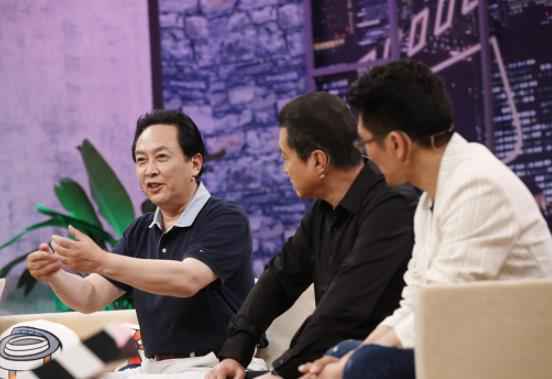 《群演公社》学员直面主创挑战《亮剑》唐国强、许文广探讨小角色的出路