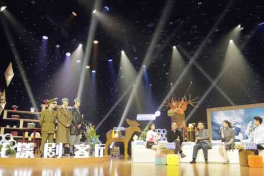 《群演公社》学员直面主创挑战《亮剑》唐国强、许文广探讨小角色的出路