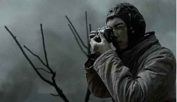 《理想照耀中国》热播，吴磊在这部剧中饰演着什么样的角色?