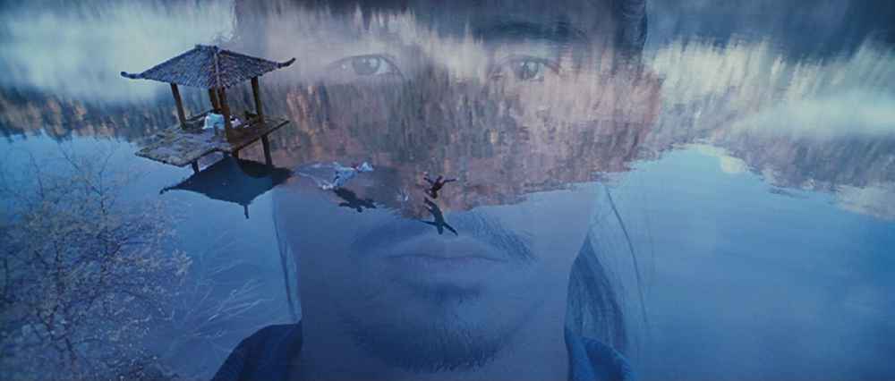 被“胡霍”虐疯的来看李连杰梁朝伟湖面