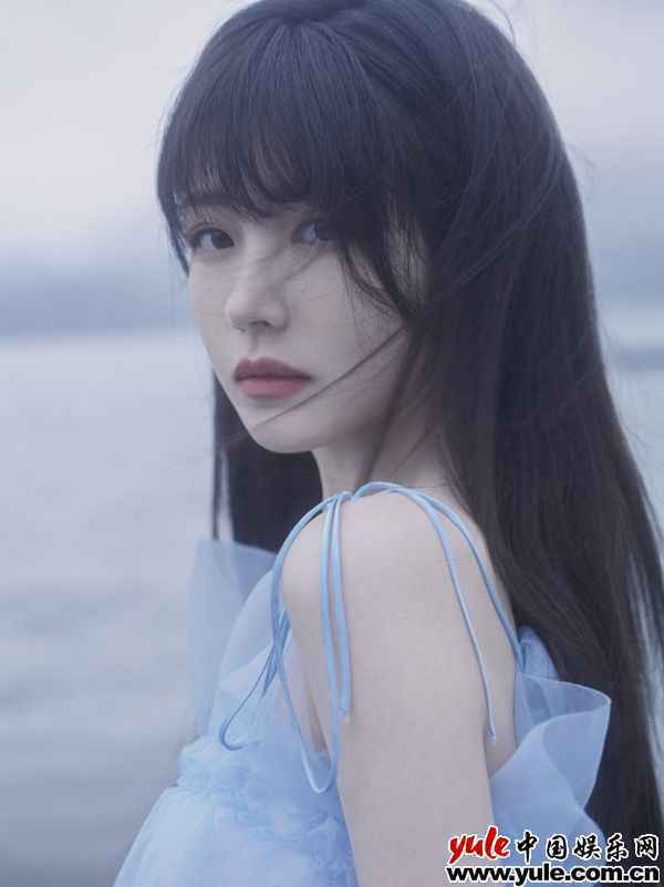 赖美云飒爽开唱 搭档任贤齐演绎射雕主题曲《铁血丹心》