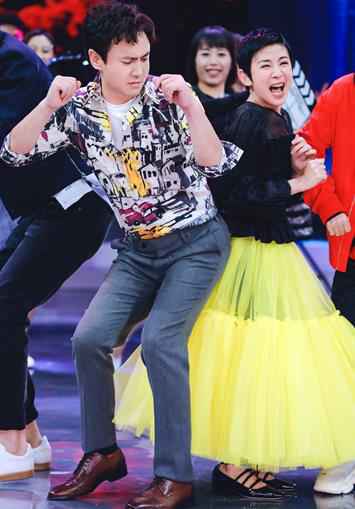 沈腾《快乐大本营》碰撞幽默火花 综艺“霸屏”看点足