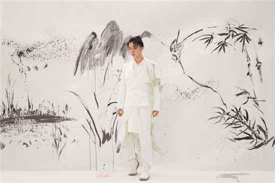 《本周主打星》木及少年李东山新歌《再见失恋》独家专访 展新式态度