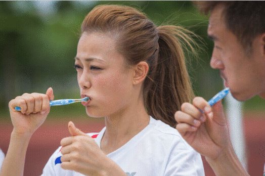 容祖儿被李治廷误伤 天后“吐血”不止