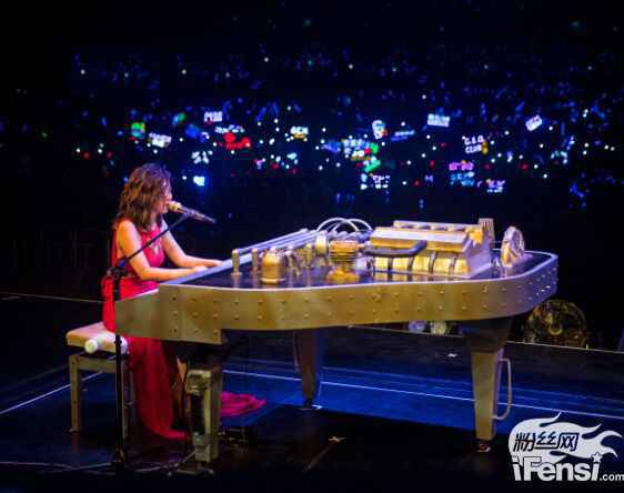 邓紫棋X.X.X.LIVE内地巡演北京完美收官