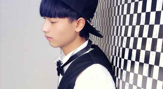 抖音哦必哎爸辛博勒爸辛博勒是什么歌？