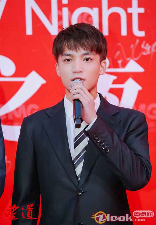 7.梁霆炜饰俞秀松 《望道》“青春派”演绎时代信仰 金牌主创潜心打造新主流