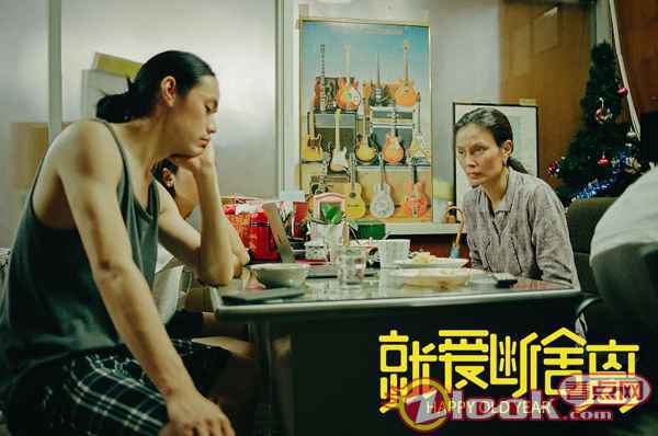 泰国电影《就爱断舍离》终极预告海报双发 《天才枪手》女学霸斩断过往重新出发