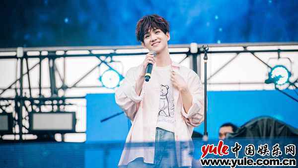 徐子未4 徐子未音乐节首秀落幕 连唱四首展现vocal实力