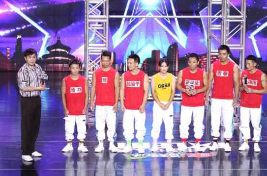 梦想观察员沈腾金句频出 助力选手梦想献上真挚祝福