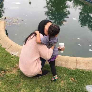 吴彦祖老婆晒女儿近照 网友：刘烨你儿媳妇