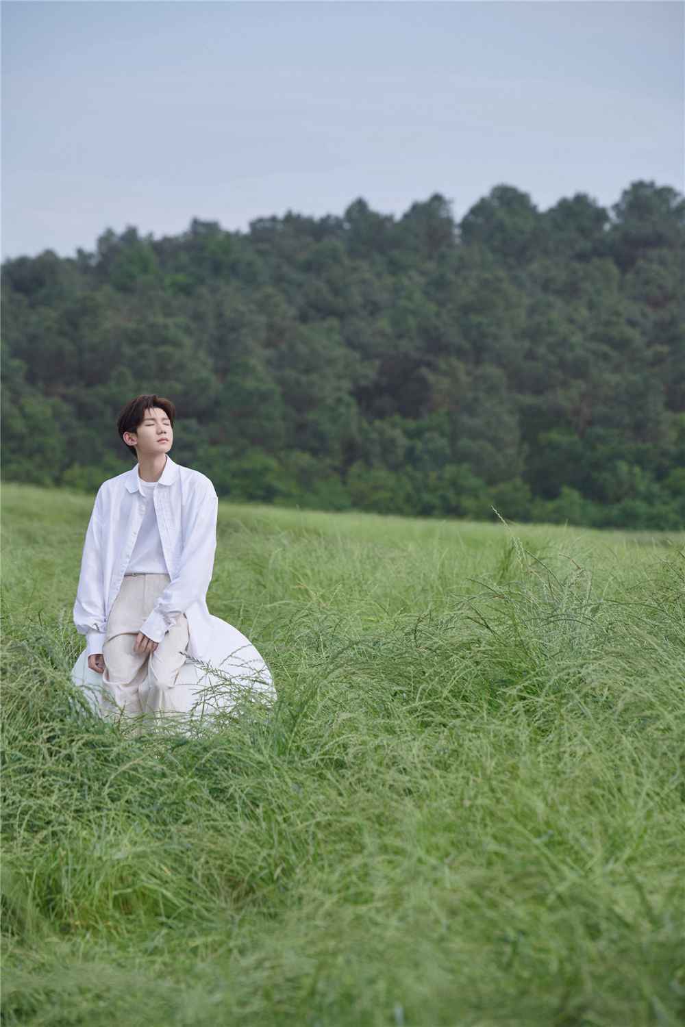 王源新专辑《夏野了》新歌首发 “音乐篇章”形式诠释多元曲风