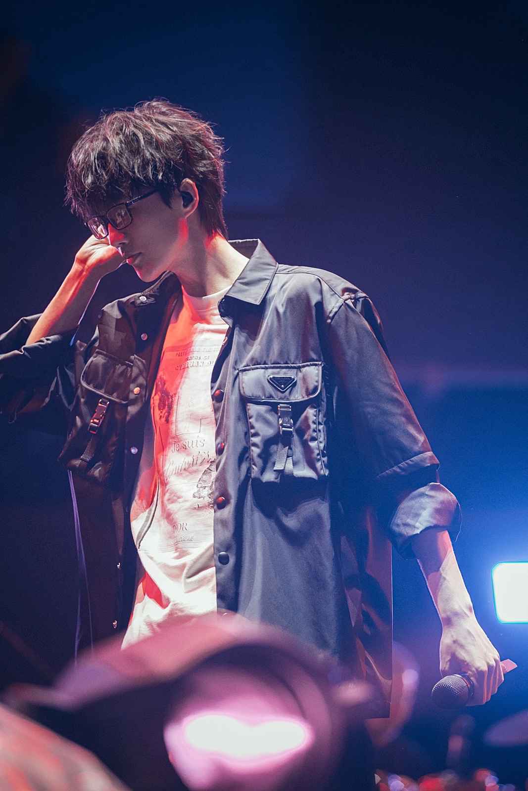 许嵩压轴海潮音乐嘉年华 六首连唱点燃全场