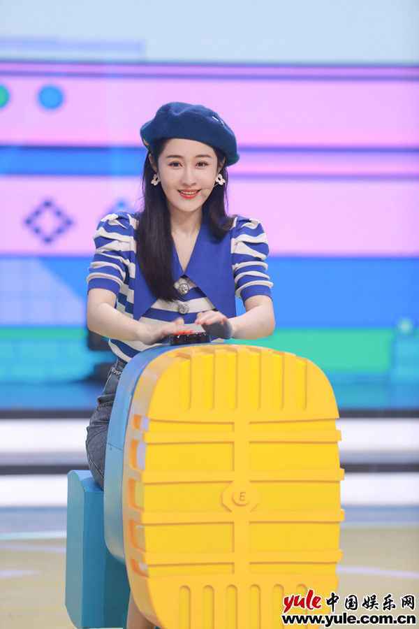 《开麦吧小主播》半决赛上演父母孩子“互怼”？周九良爆笑diss朱丹