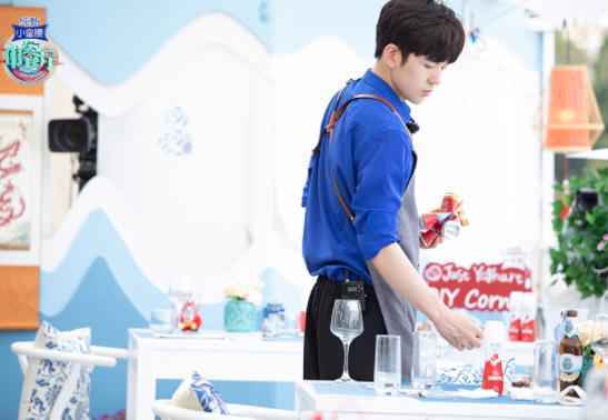 《中餐厅3》开张竟遭客人“刁难”？仝卓高天鹤去留难择