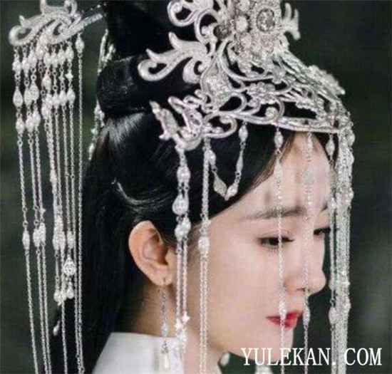 《三生三世枕上书》夜华一上线就和帝君撕起来了?