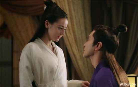 《枕上书》凤九是什么时候怀上白滚滚的？