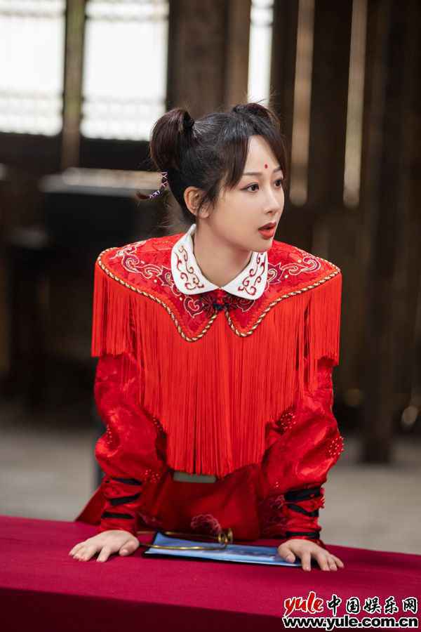 《萌探探探案》穿梭西游记时空 杨紫玩游戏被赞“天选之孩”