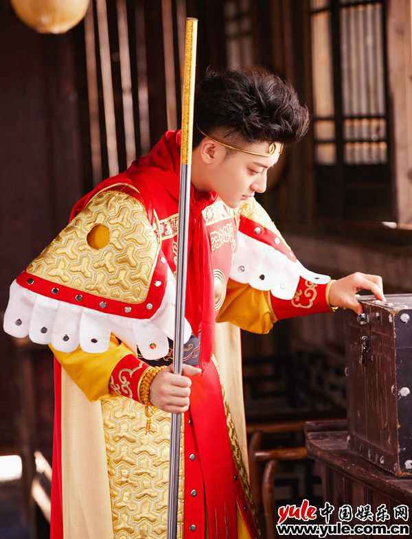 黄子韬《萌探探探案》化身齐天大圣 在线撒娇俘获众人